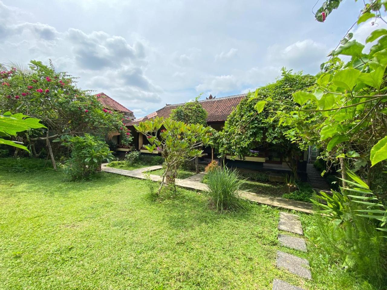 Pomelo Guest House Ubud  Ngoại thất bức ảnh