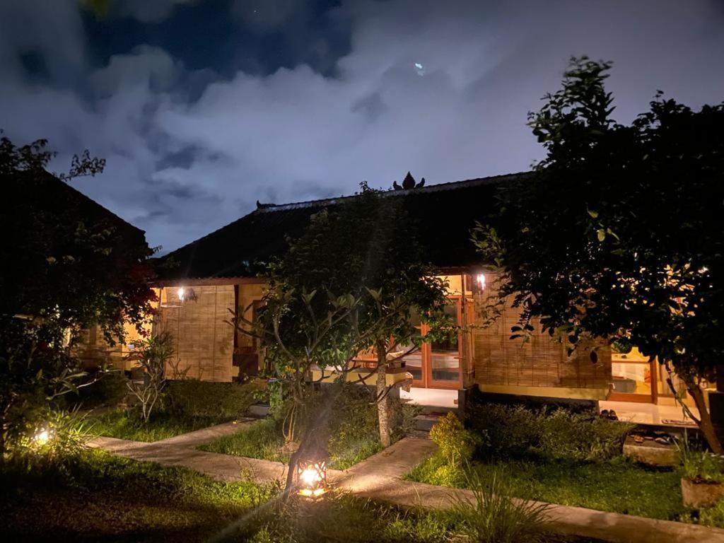 Pomelo Guest House Ubud  Ngoại thất bức ảnh